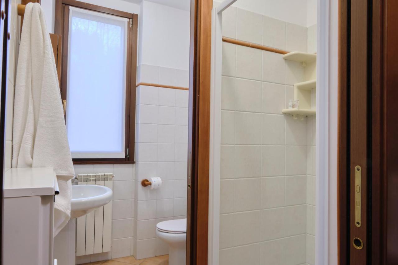 10' From Malpensa Casa Moderna, Netflix & Wi-Fi Apartment Casorate Sempione Ngoại thất bức ảnh