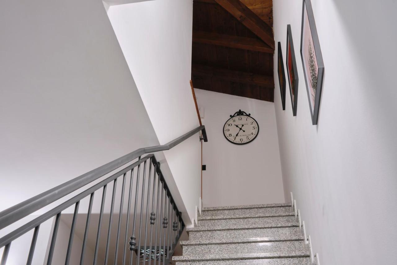 10' From Malpensa Casa Moderna, Netflix & Wi-Fi Apartment Casorate Sempione Ngoại thất bức ảnh